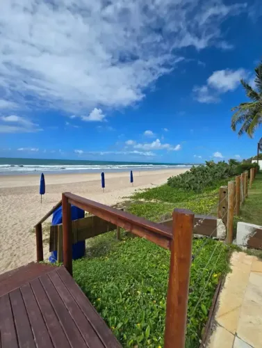 EA- Oportunidade casa de luxo em condomínio a beira na praia do Cupe, 360m2, piscina, 5 qu