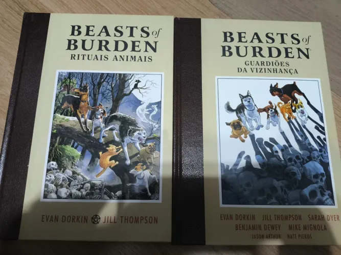 Beasts of Burden Vol 1 e 2 - Capa Dura Editora Pipoca & Nanquim