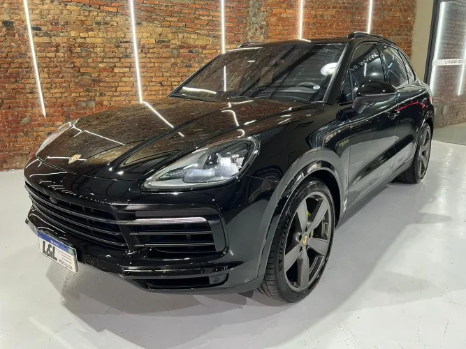 Porsche Cayenne Turbo 4.0 V8 599cv (híbrido) 2023