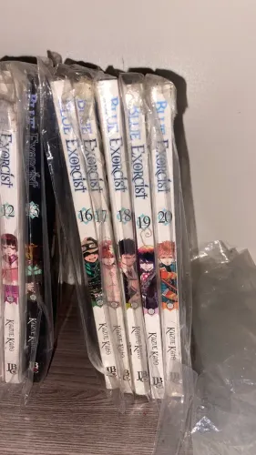 KIT 5 VOLUMES BLUE EXORCIST (16 AO 20)