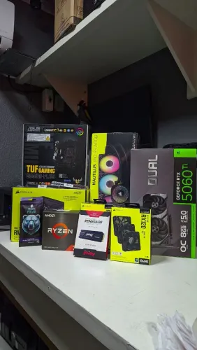 PC Gamer Premium Ryzen 7 5700X + RTX 5060 Ti + 32GB RAM + NVMe 2TB