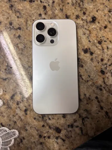 iPhone 16 pro 128gb