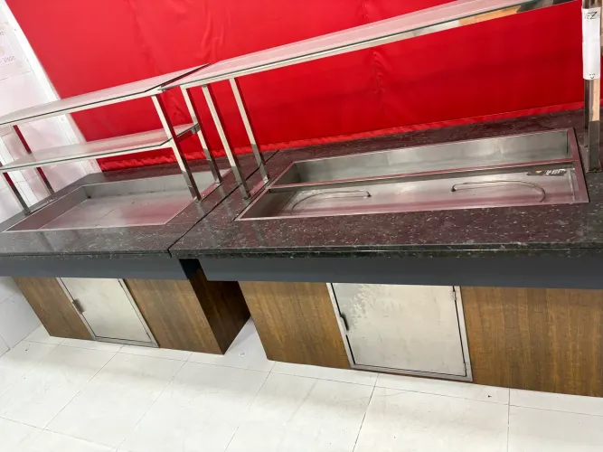 Buffet à venda