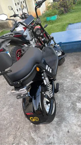 Scooter elétrica