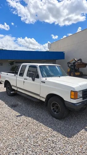Ford F-1000 Super Serie CE Diesel 3.9 1995