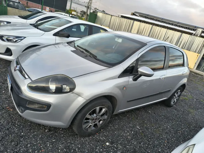 Fiat Punto Attractive 1.4 Fire Flex 8V 5P 2016