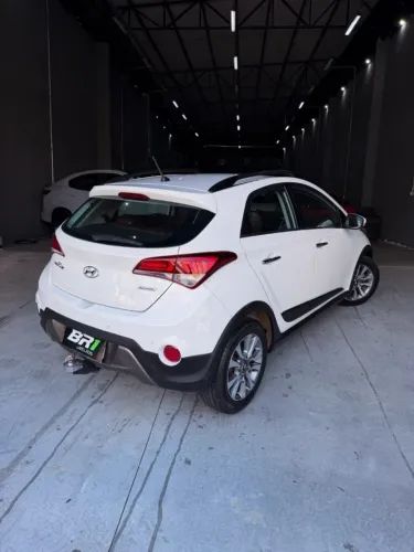 Hyundai HB20X Premium 1.6 Flex 16V Aut. 2017