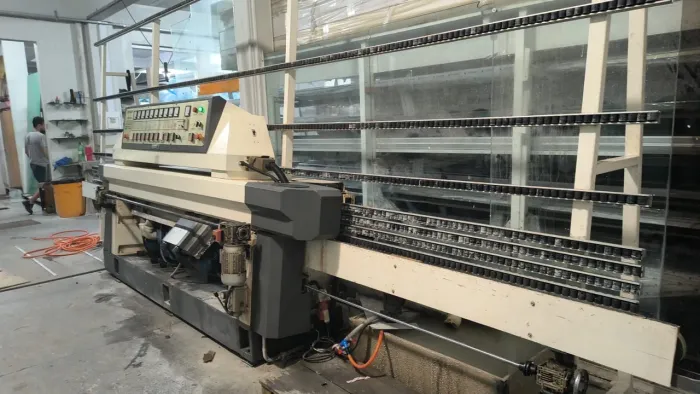 Lapidadora retilínea copo 9 rebolos para vidros Singip 