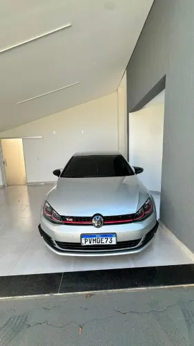 Volkswagen Golf Comfortline 1.4 TSI 140cv Mec. 2015