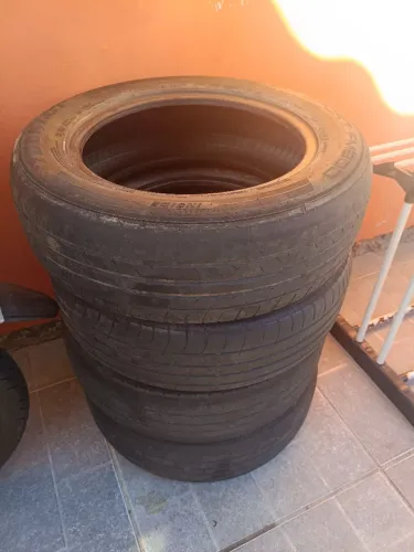 Pneu 185.65.15