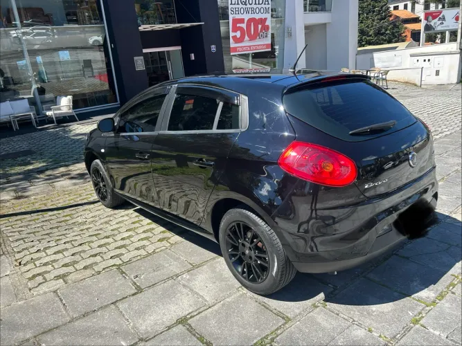 Fiat Bravo Essence 1.8 Flex 16V 5P 2011