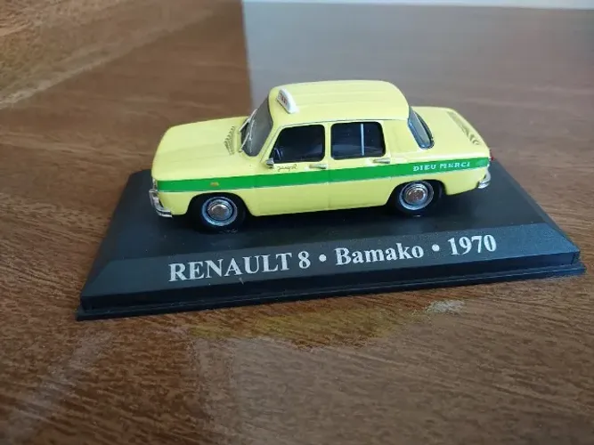 Miniaturas de carros táxis 1/43