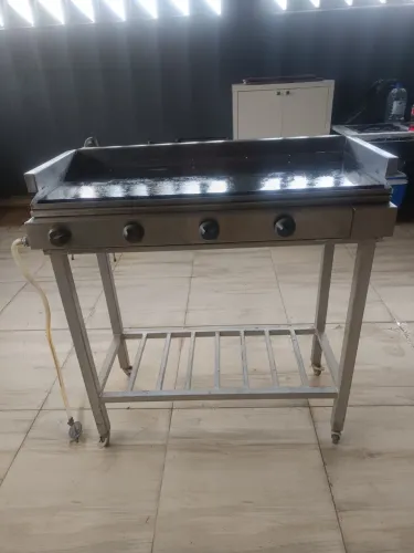 Chapa industrial a gás