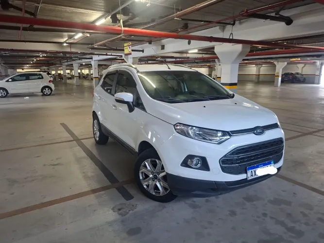Ford Ecosport Titanium 1.6 16V Flex 5P 2014