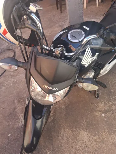 Moto Cg