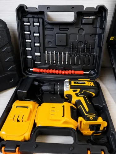 Parafusadeira ZOWSBB 21V - Kit Completo com Maleta