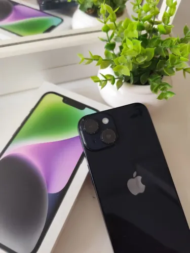 iPhone 14 preto, 128gb / seminovo - excelente estado