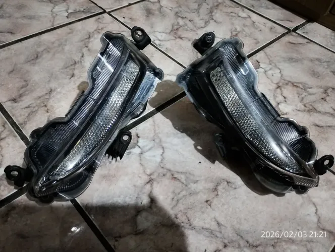 Par Farol de milha Toyota Yaris 2023/2024