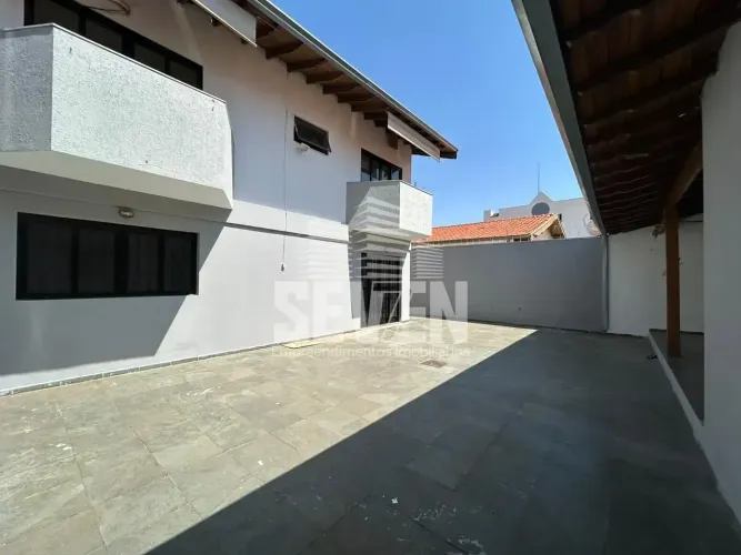 Sobrado com 4 Quartos no Jardim Europa Bauru 2 Suítes