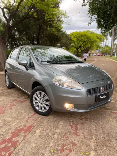 Fiat Punto ELX 1.4 Fire Flex 8V 5P 2010