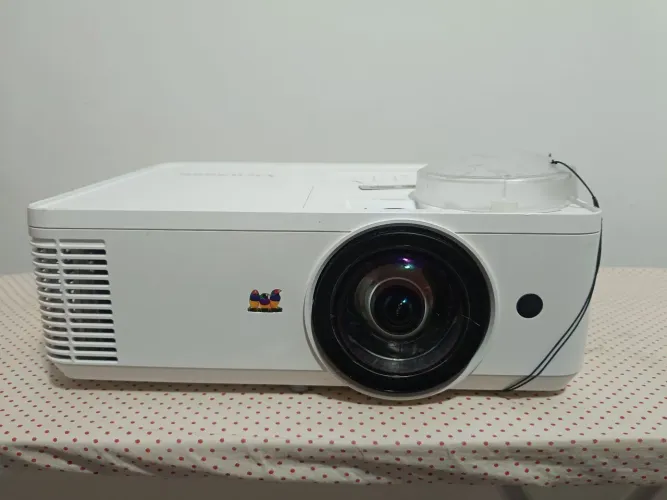 Projetor Viewsonic PW502W