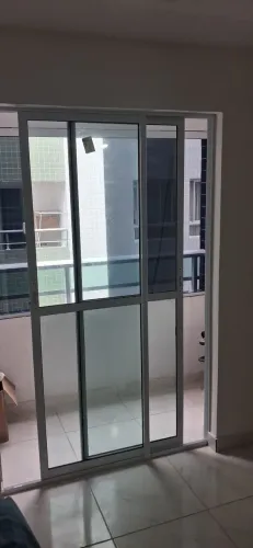 DIVISÓRIA DE VARANDA