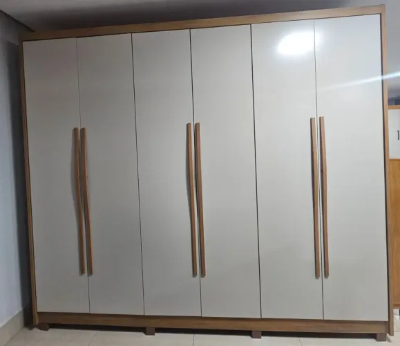 Guarda roupa robusta 100% MDF 2,76 largura