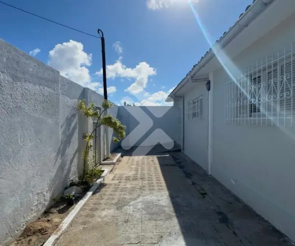 Casa para locação em Candelária, Natal/RN.