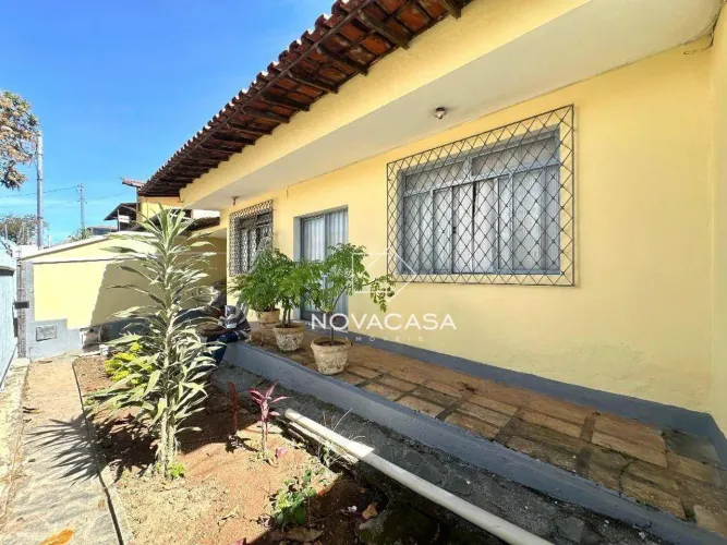 Casa com 3 dormitórios à venda, 118 m² por R$ 800.000,00 - Santa Branca - Belo Horizonte/M