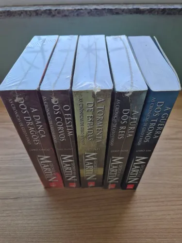 Box Livros Crônicas de Gelo e Fogo