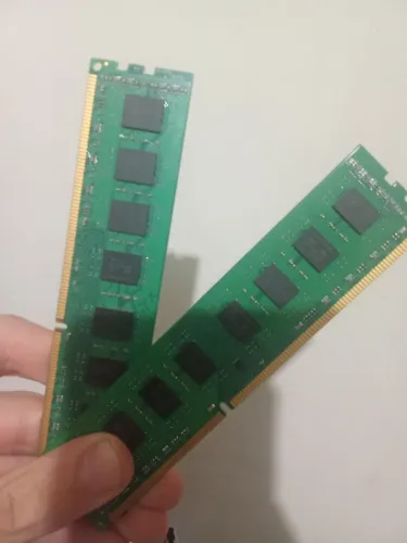 2 pentes de 8gb ddr3