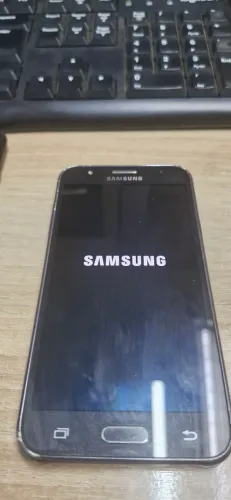 Celular Samsung J5 sem carregador