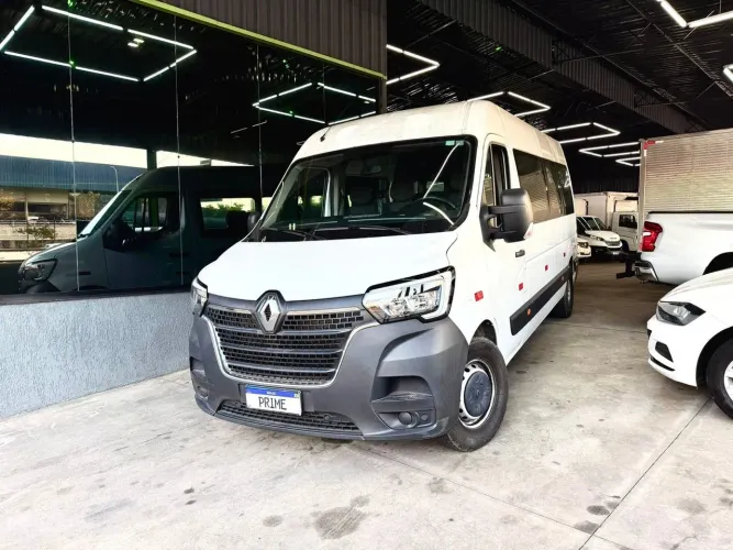 Renault Master 2.3 DCI Executive Longo 16L Dies 2024