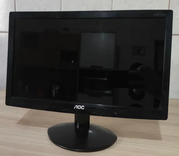 Monitor da aoc de 15 polegadas