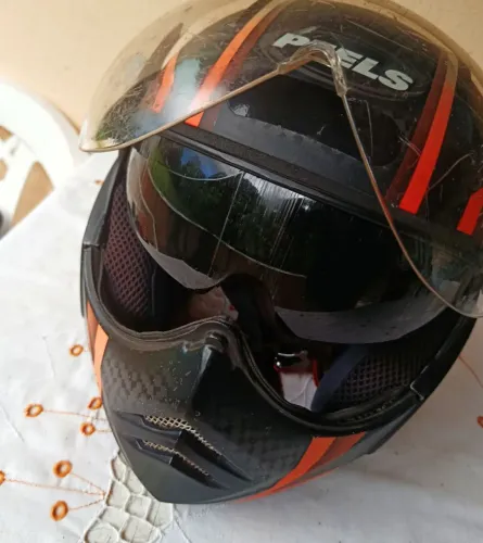 VENDO CAPACETE PEELS!!