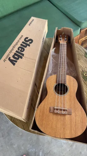 Ukulele Shelby SU-25M STNT Tenor (Na Caixa!) - Praticamente Novo!