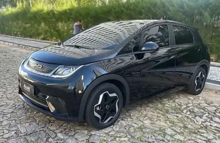 BYD Dolphin EV (Elétrico) 2026