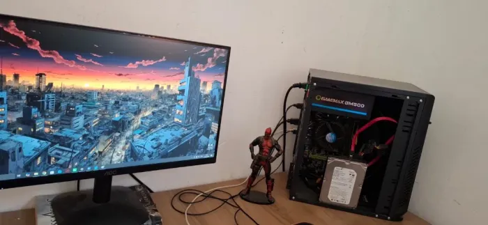 PC Intel i5-3570K | 16GB RAM | SSD 120GB + HD 750GB
