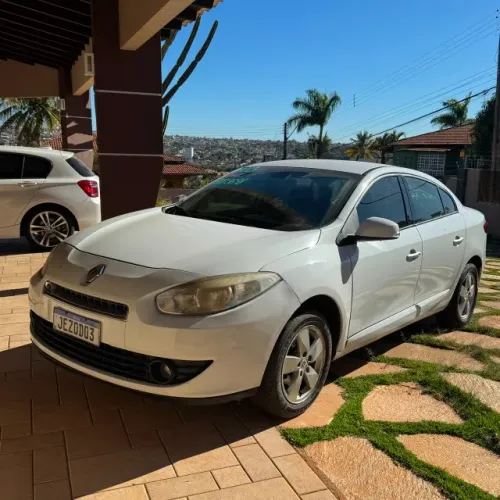 Renault Fluence Sed. Dynamique 2.0 16V Flex Aut. 2013