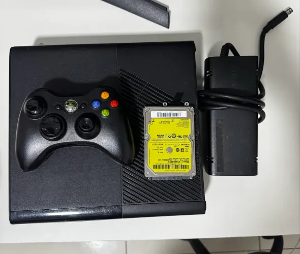 Xbox 360 com Defeito - Luz Vermelha, Erro 0101 | Para Conserto