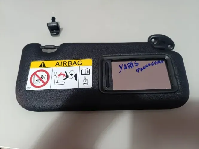 Quebra-Sol Direito (Passageiro) Toyota Yaris 2019 a 2022 - Original Usado