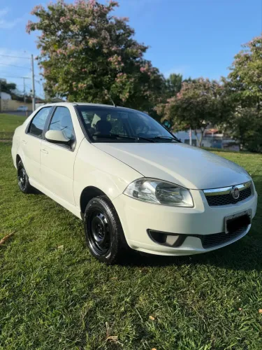 Fiat Siena EL 1.4 MPI Fire Flex 8V 4P 2015