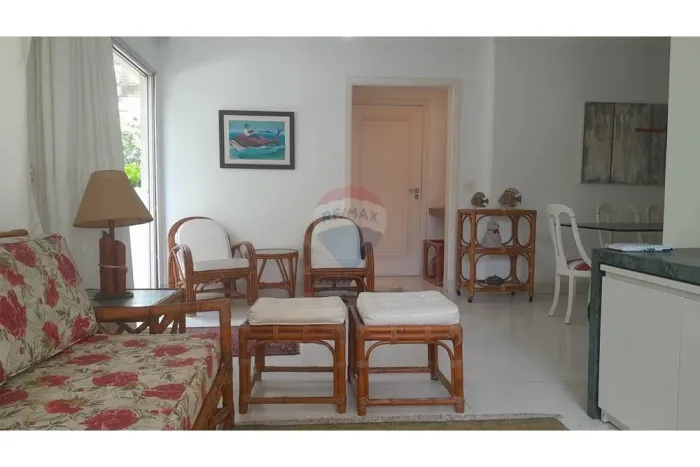 APARTAMENT0 PARA COMPRAR NO GUARUJÁ PITANGUEIRAS.