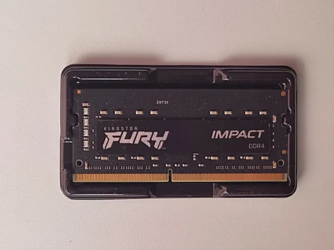 Memória RAM 16gb ddr4 notebook Kingston Fury Impact 3200MHz CL20