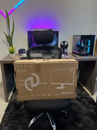 Monitor Gamer Philips Ips 24p 144hz, 0,5 ms, Hdr 10- Novo Lacrado