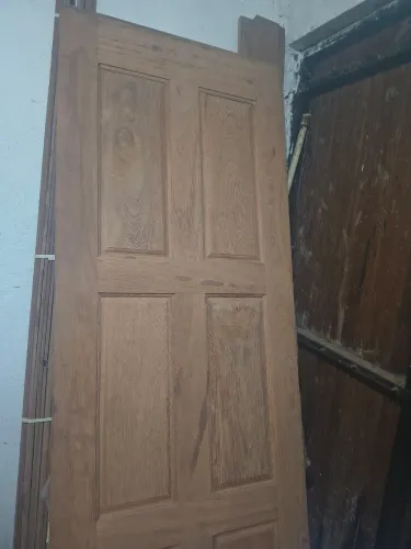 Porta nova madeira maciça