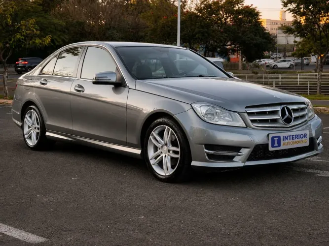 Mercedes-Benz C-180 CGI Sport 1.6 TB 16V 156cv Aut. 2013