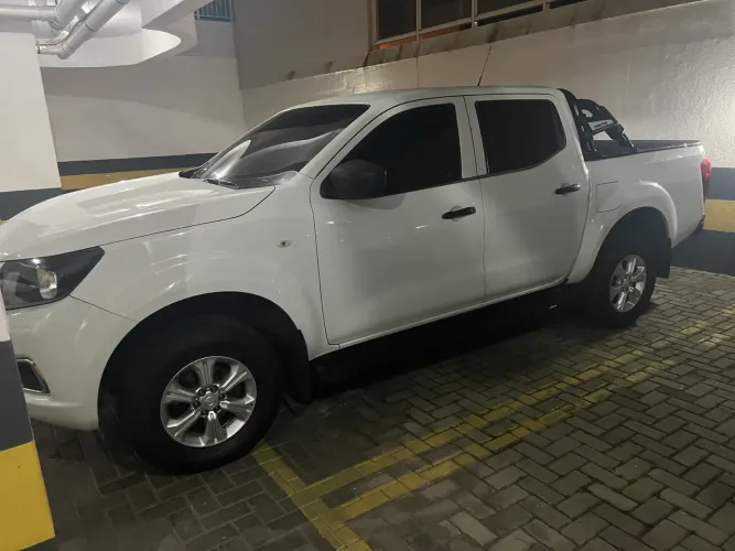 Nissan Frontier S CD 4X4 2.3 TB Diesel Mec. 2022