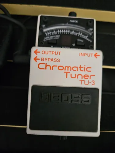 Pedal afinador boss chromatic tuner TU-3