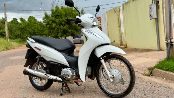 Vende-se Honda Biz